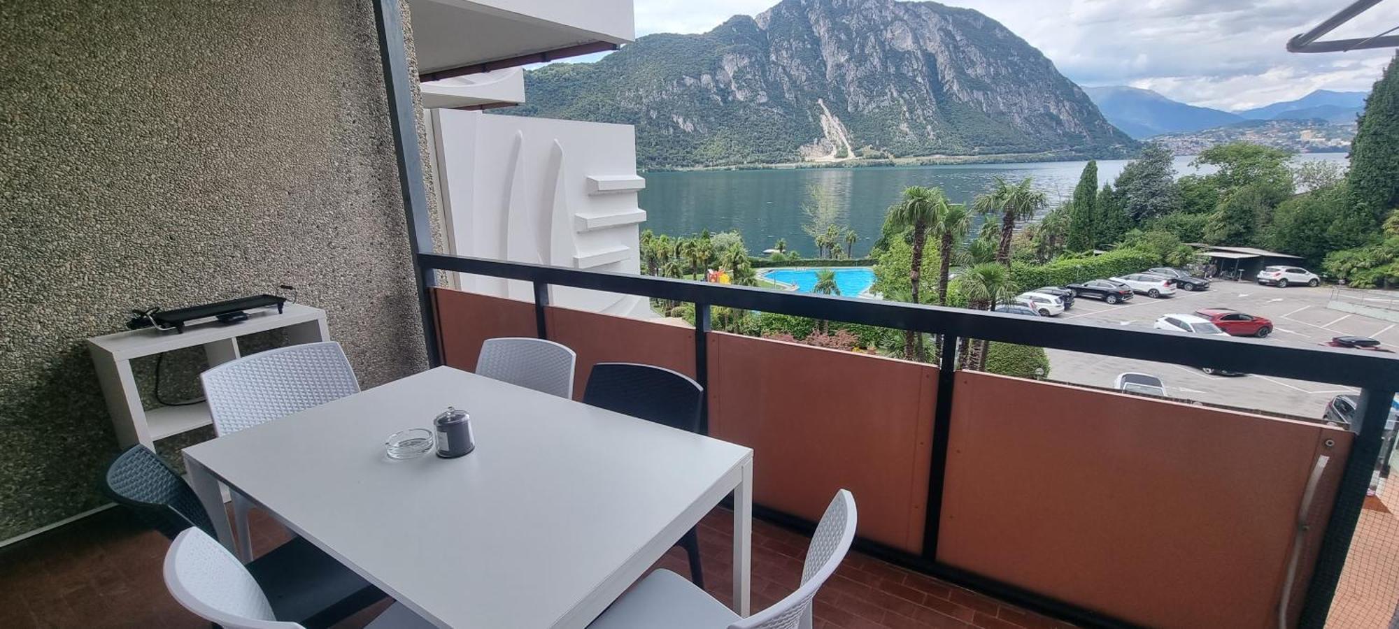 Relax-Lugano Lake Bissone Værelse billede